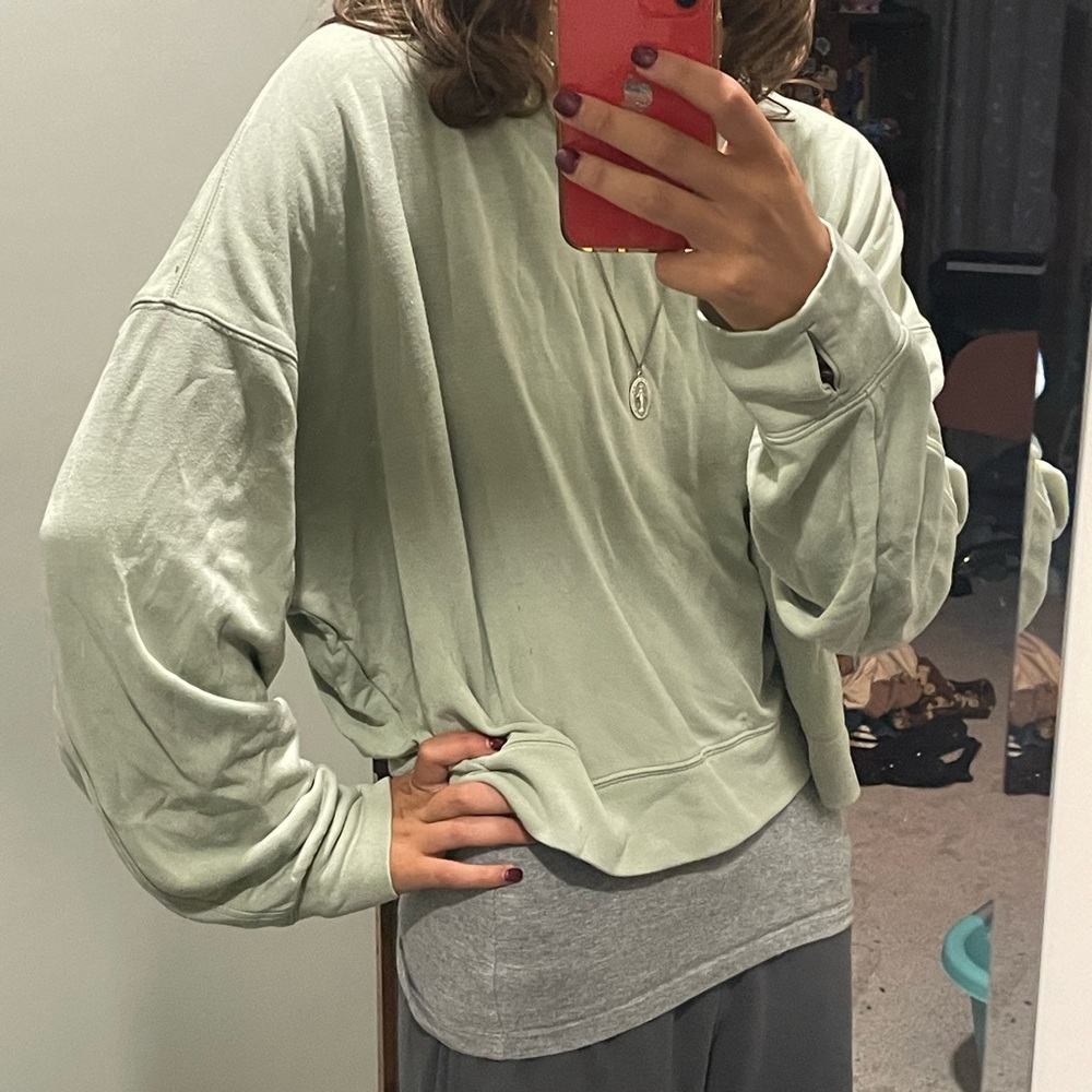 Danskin women's Light Green Crewneck Sweater